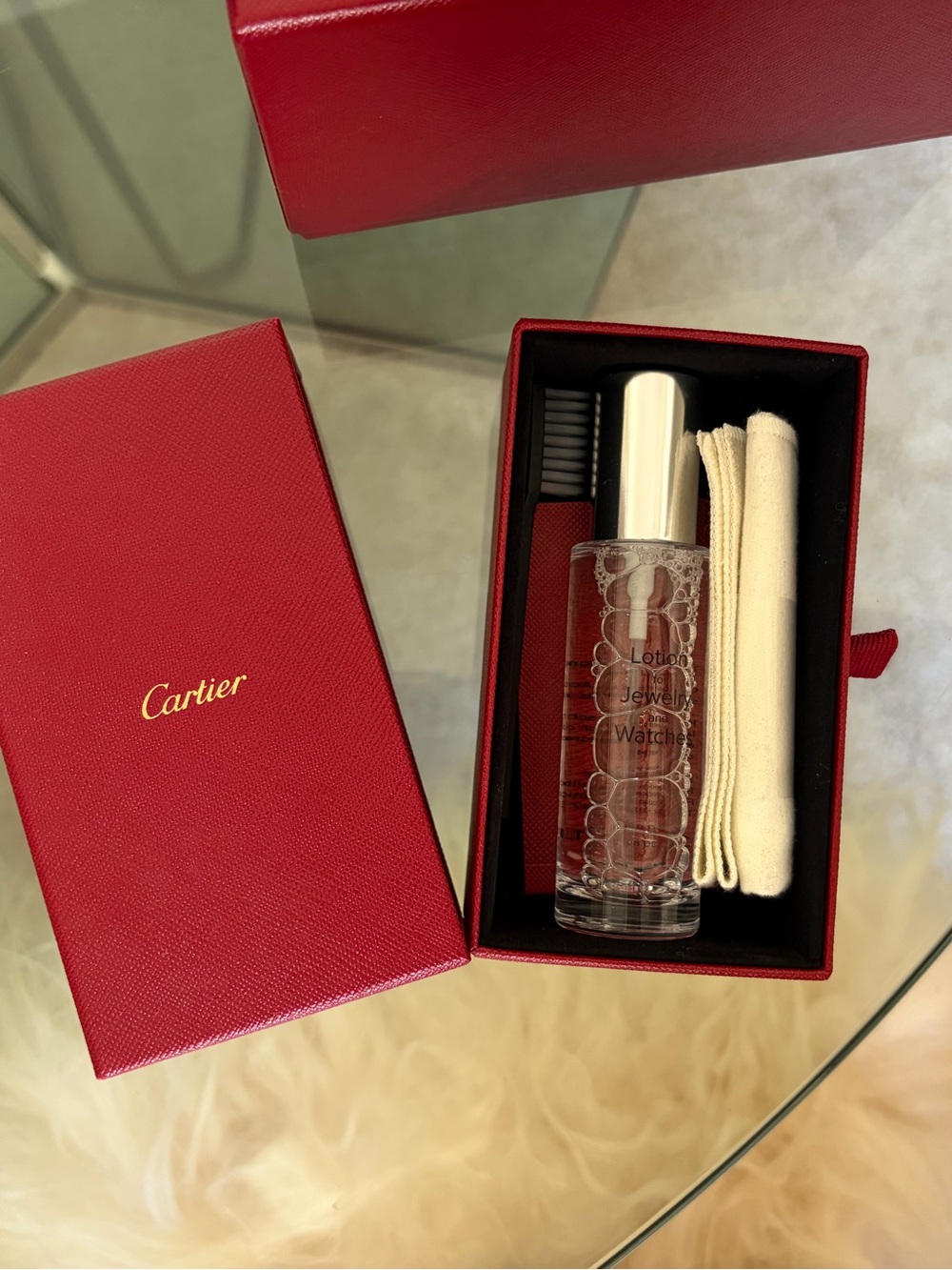 Cartier Women’s Small Steel Tank Must Watch - Picture 15 of 15